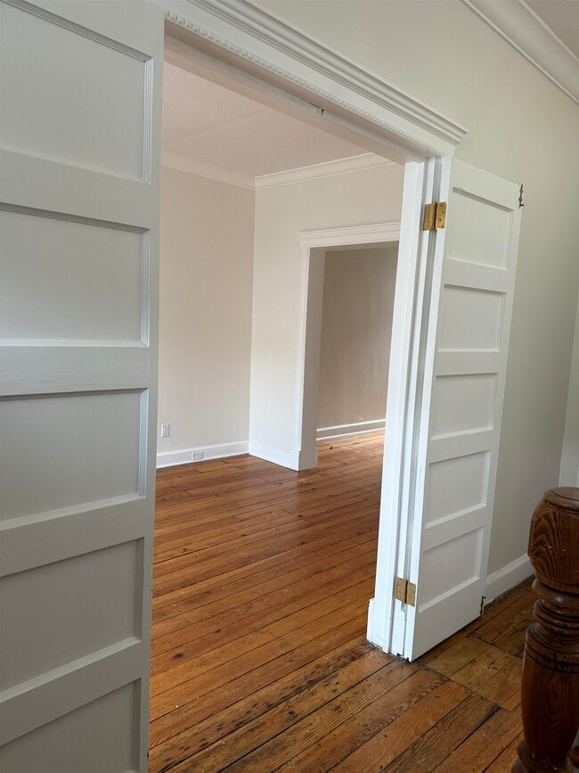 Photo - 664 Palisade Ave