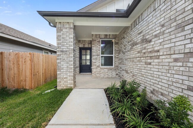 Photo - 335 Willow Sage Ct
