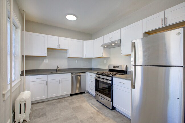 Photo - 1027 Washington Street