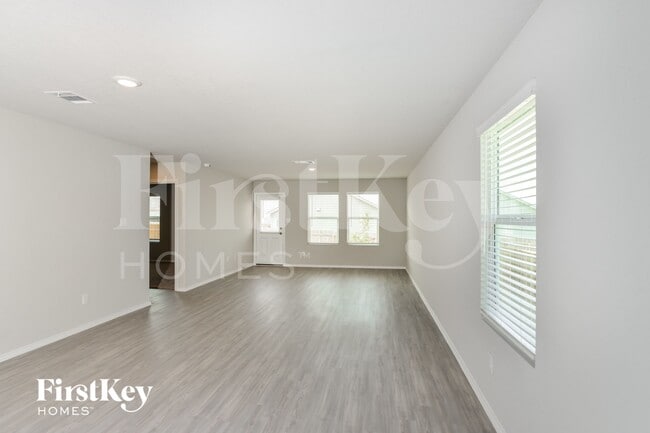 Photo - 10766 Prusiner Dr