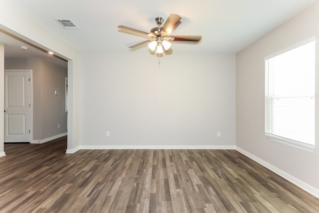 Photo - 15653 Del Norte Dr