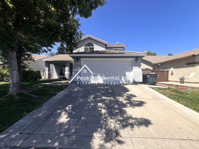142 Mike Gartrell Cir