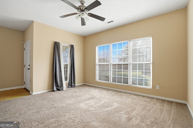 Photo - 3285 Oakley Pl