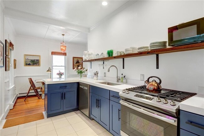 Photo - 24 Hunter Ave