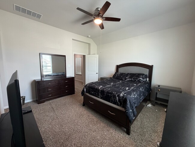 Photo - 3907 Arslan Dr
