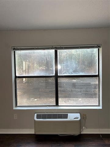 Building Photo - 701 W Sycamore St Unit 107 Rental