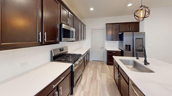 Photo - 10502 Deaton Ln