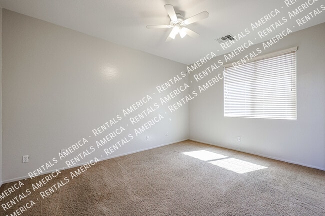 Photo - 1155 E Winchester Pl