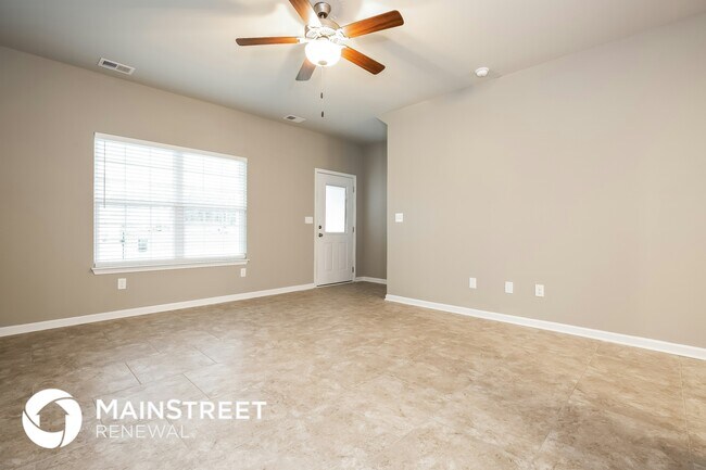 Photo - 111 Chyntara Dr