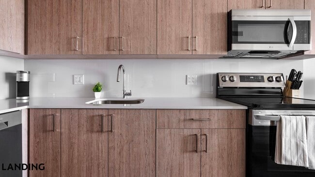 Photo - 1025 E 25th St Unit 615