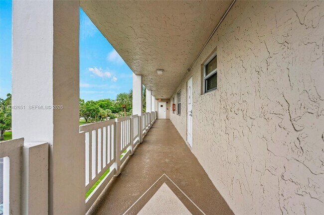 1200 NW 87th Ave Unit 410