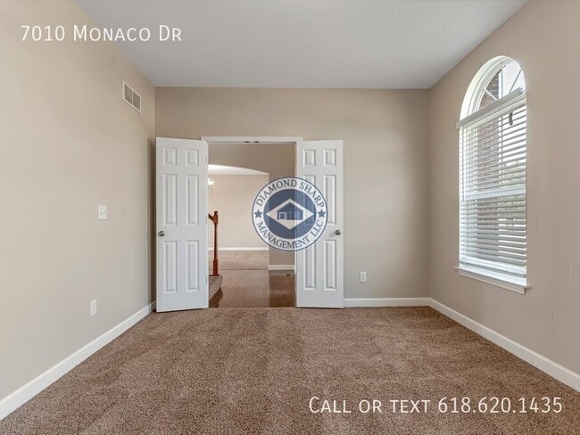 Photo - 7010 Monaco Dr