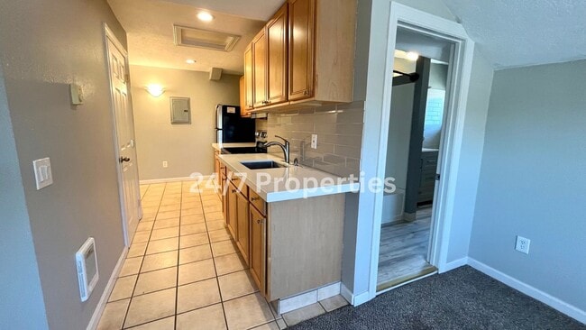 Photo - Updated 1BD I 1BA Tri-Plex - Molalla