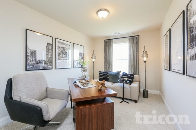 Photo - 18 Beautyberry St