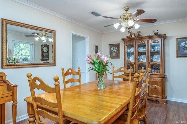 Photo - 200 Davors Dr