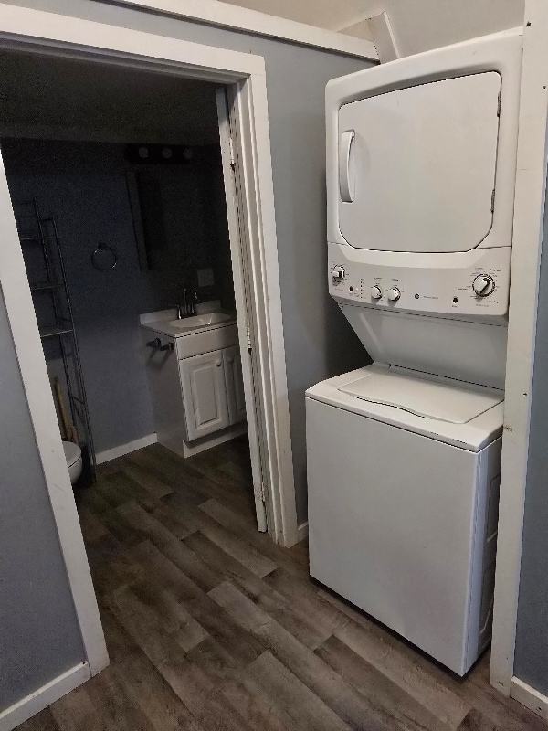 Photo - 8880 E State Rd 54