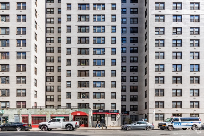 Photo - The Quaker Ridge