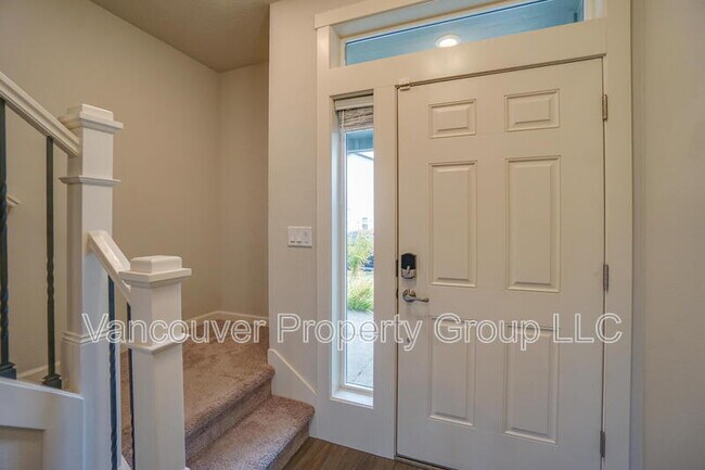 Photo - 13802 NE 117th Ave