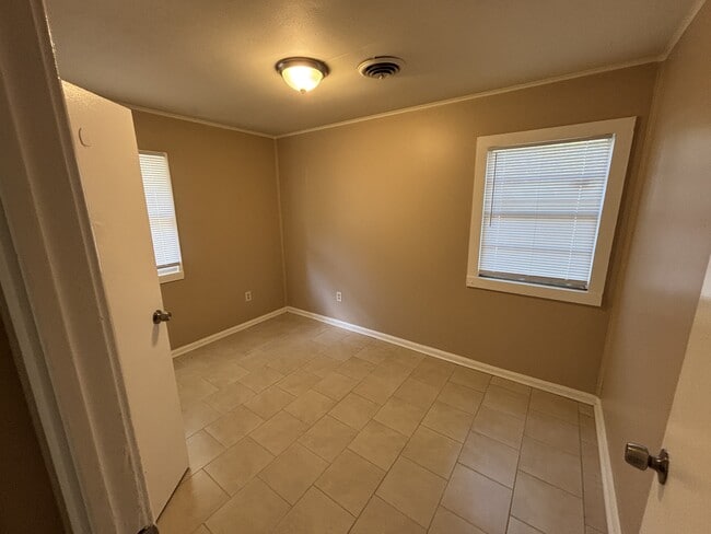 Photo - 3624 Sunrise St