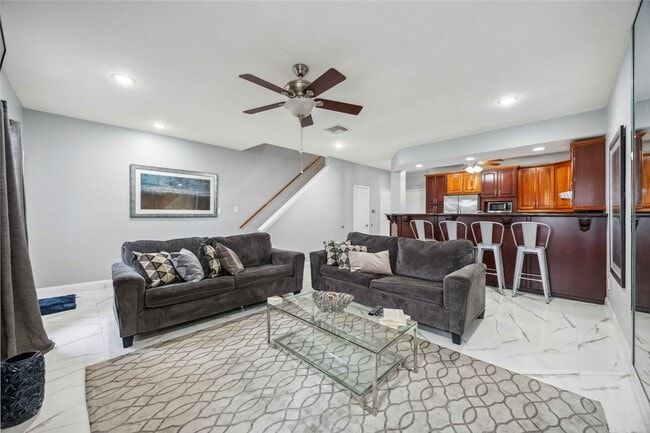 Photo - 3292 Holly Hall St