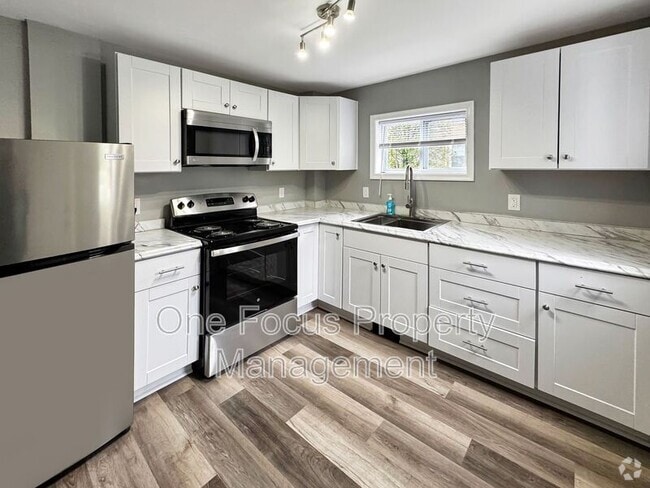 Building Photo - 150 E. First Street Unit #A Rental
