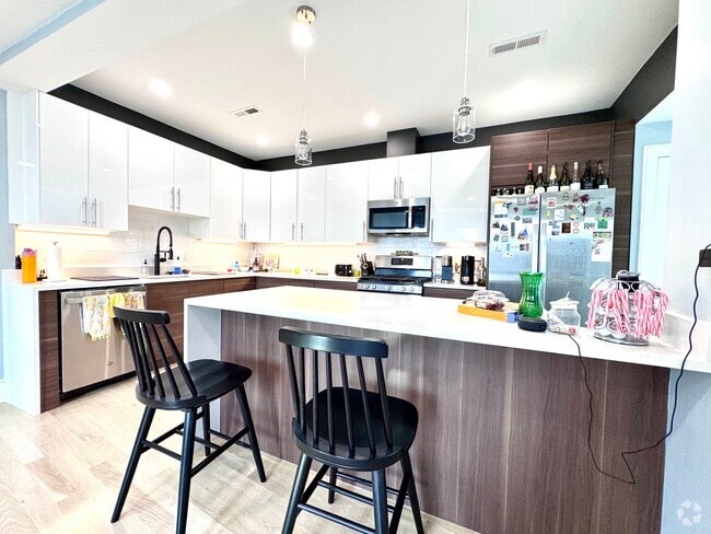 Building Photo - 9 University Rd Unit 3 Rental