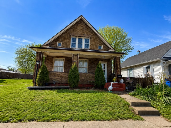 Building Photo - 3 Bed 1 Bath