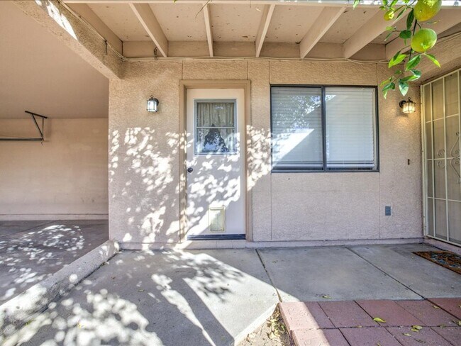 Photo - Modern 2 Bedroom 2 Bathroom home with comm...