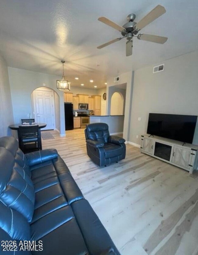 Photo - 14575 W Mountain View Blvd Unidad 11302