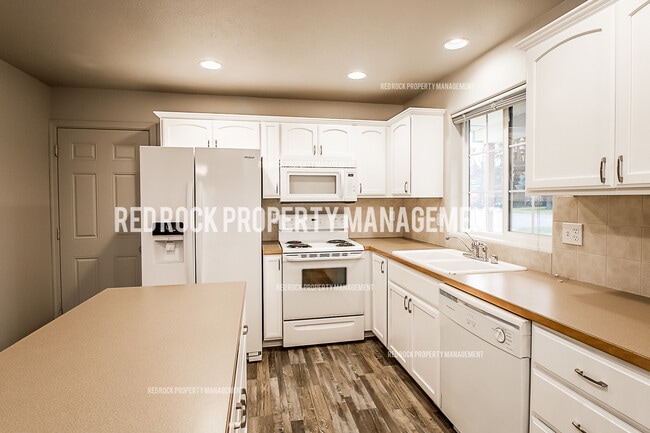 Photo - 1603 Drummond St