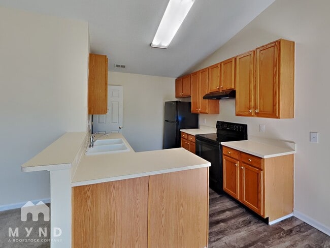 Photo - 2089 Chapel Creek Rd