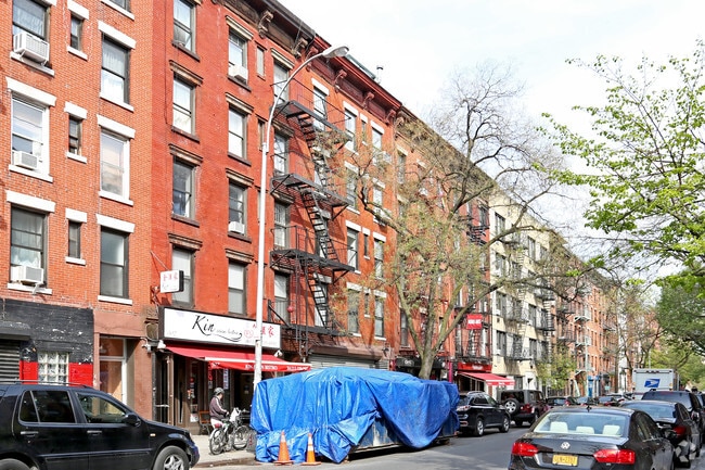 Photo - 509 E Sixth St