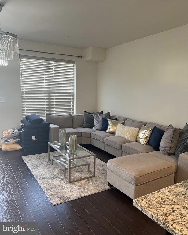 Photo - 7310 Wood Pond Cir