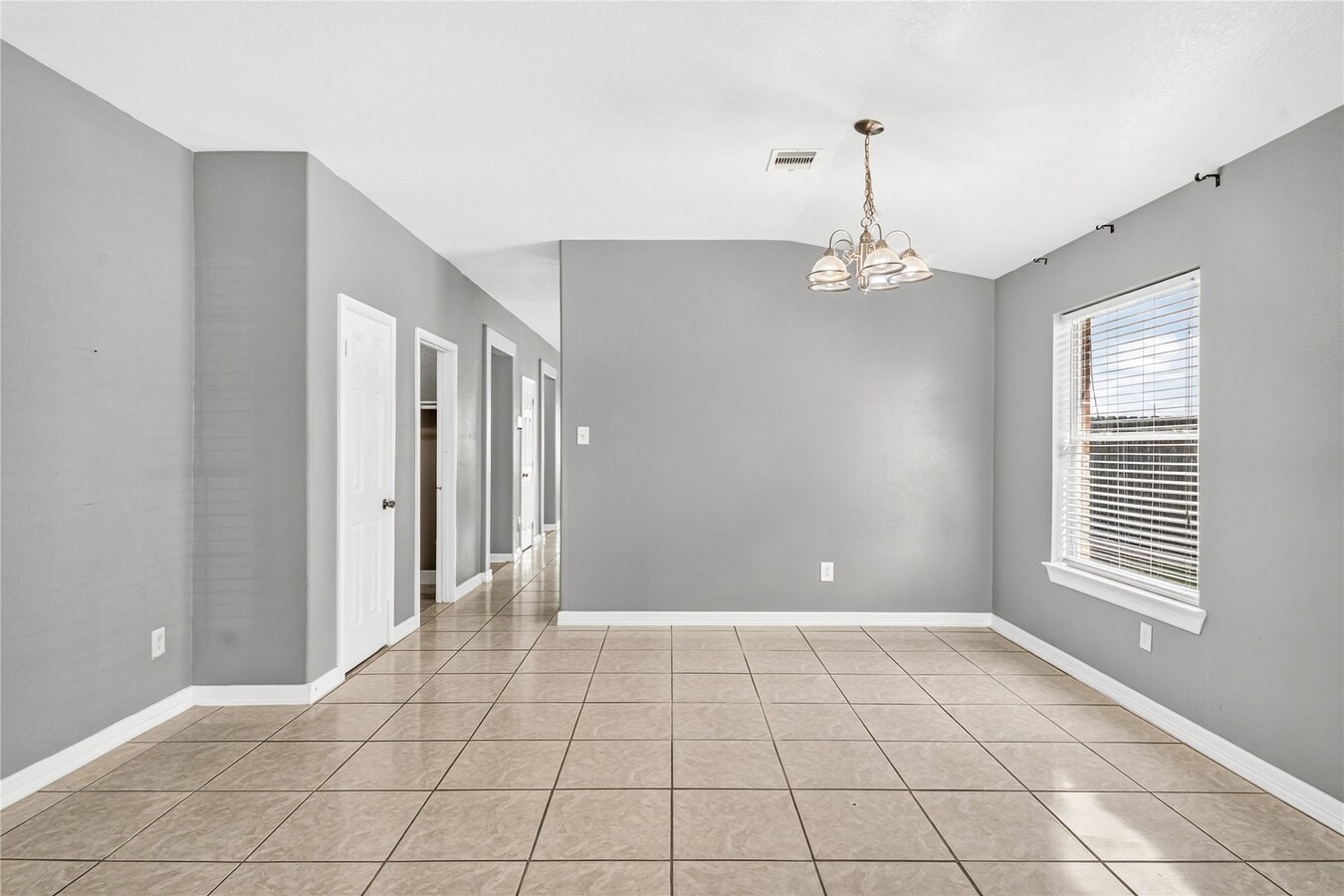 Photo - 10515 Evergreen St