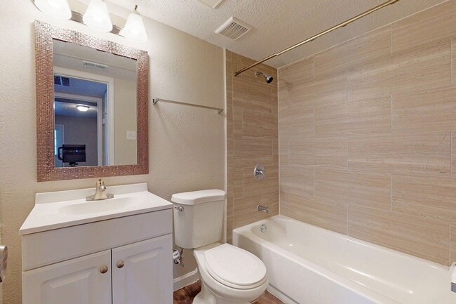 Photo - Azure Place Apartments