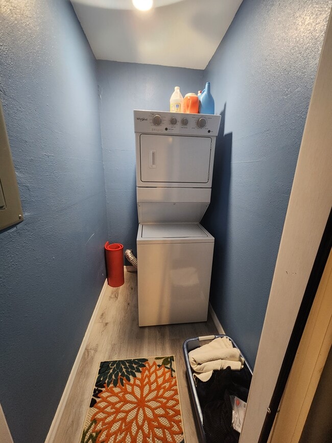 Photo - 1002 Brothers Ave.