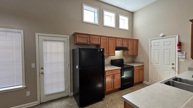 2634 Bending Elm Cove