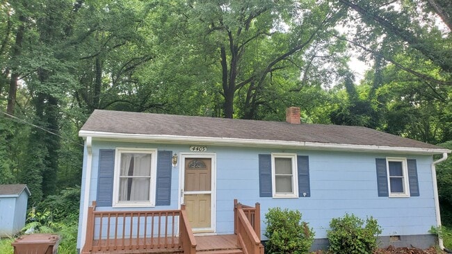 Photo - 4403 Edgemore Rd
