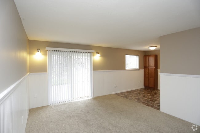 2BR, 1BA - Plan 2_934 SF