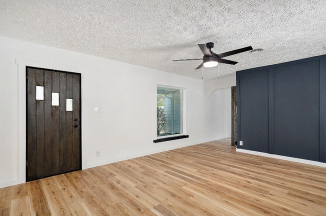 Photo - 1539 S Thelma Ave