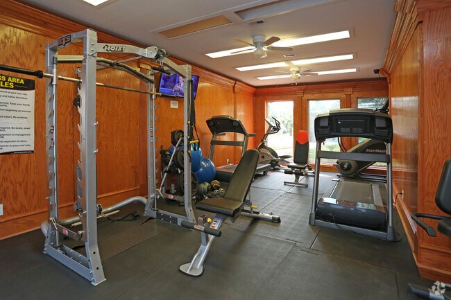 Fitness Facility - Falls of Town Park