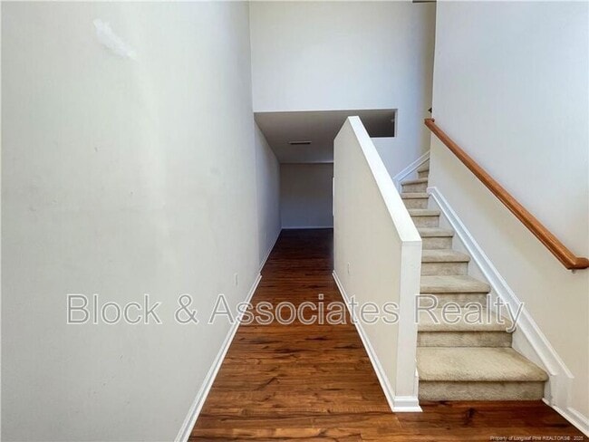 Photo - 1023 Saffron Lp