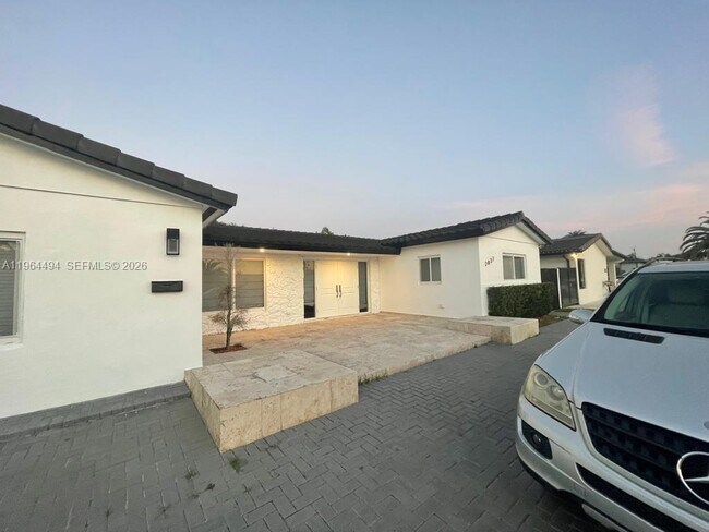 Photo - 2837 SW 126th Ave