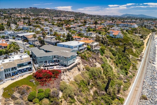 811 Buena Vista