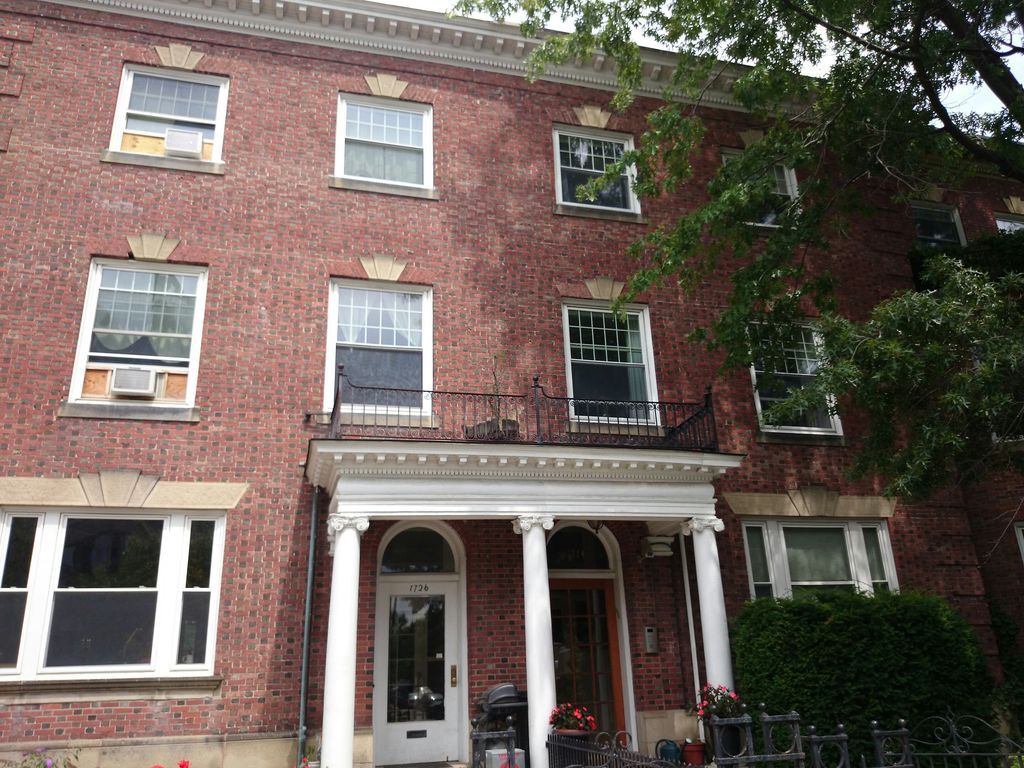 Photo - 1726 Beacon St Casa