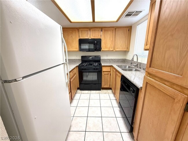 Photo - 7100 W Pirates Cove Rd Unit 1110