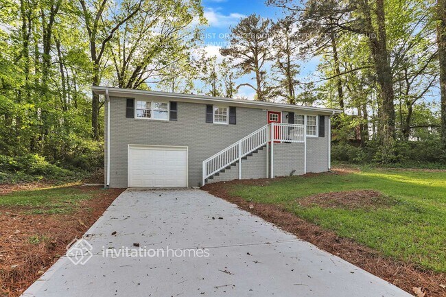 Photo - 4891 Lehigh Dr