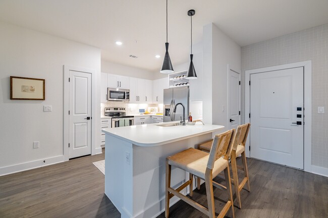 Kitchen - Forayna Vintage Park Apartments