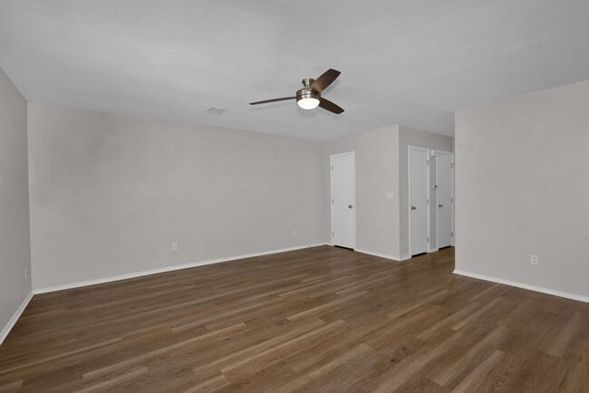 Photo - 4200 S Austin St Unidad 4200 S Austin St #B