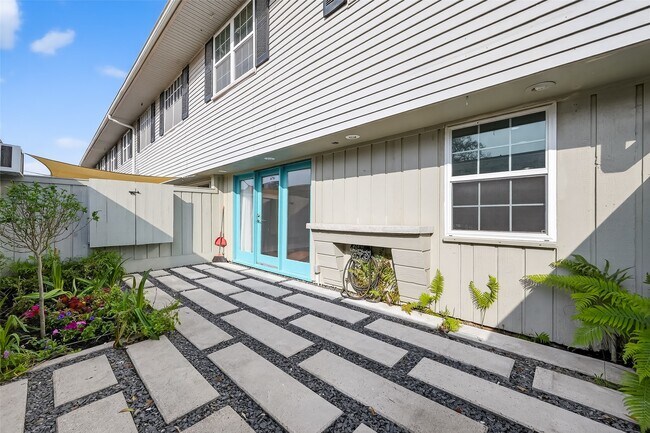 Photo - 6351 Briar Rose Dr Unidad 149